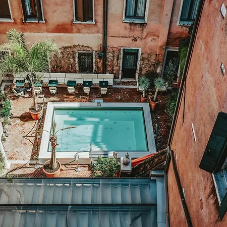 Hotel Giorgione Venice Exterior photo
