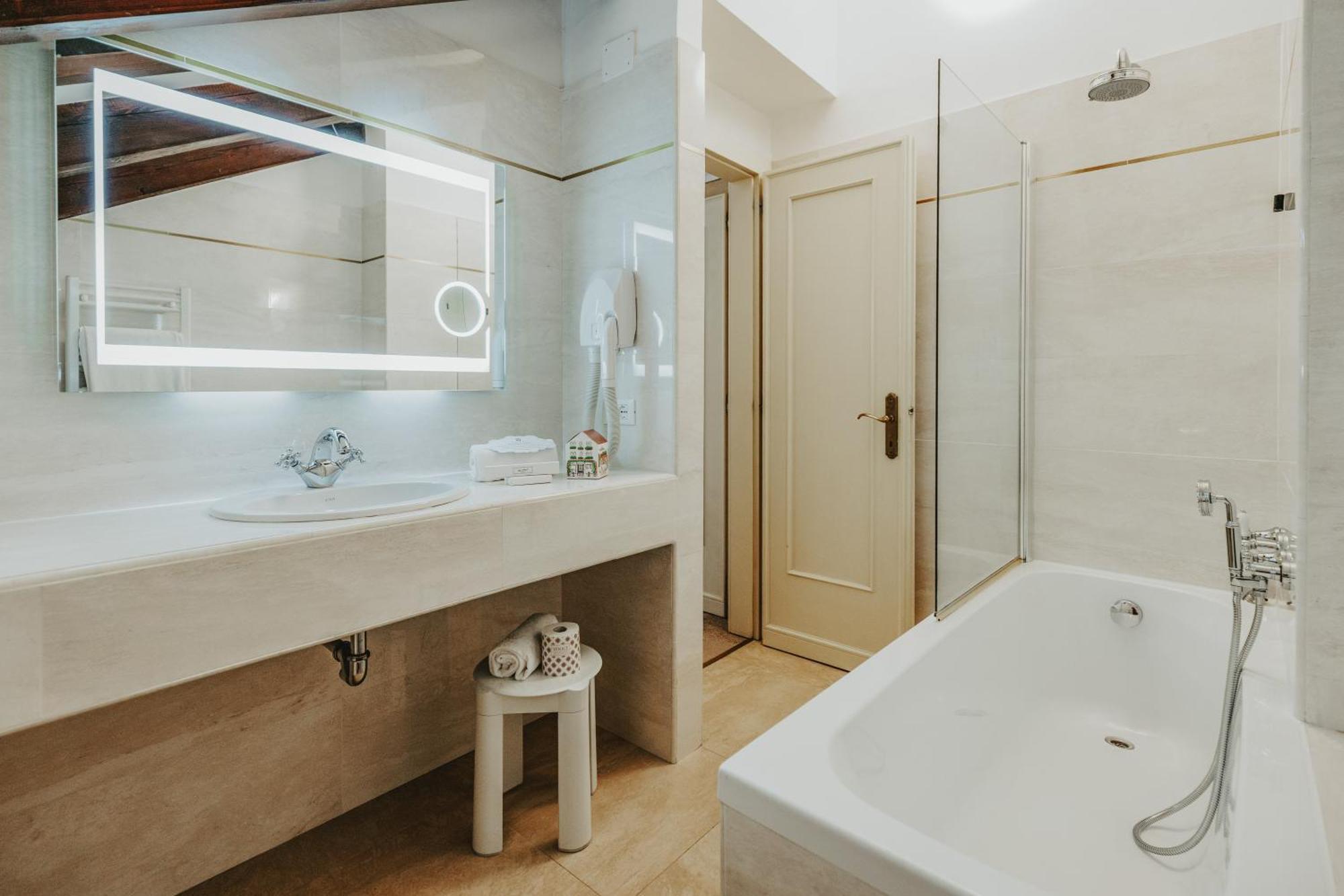 Giorgione Hotel 4*
